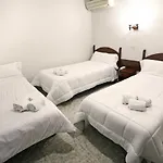 Canada Hotel 3*