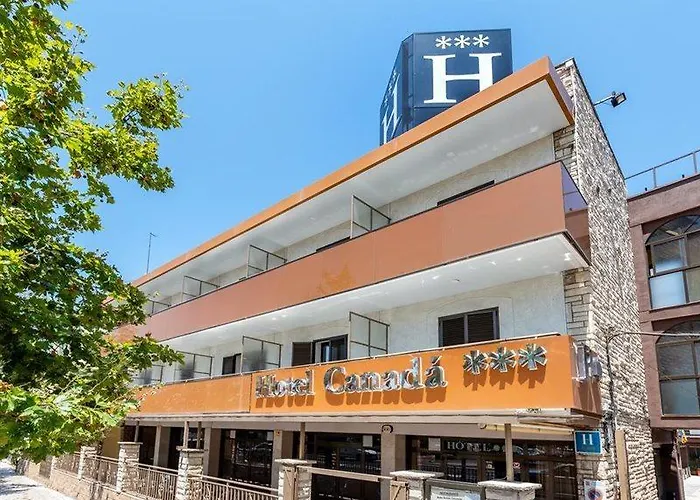 Canada Hotel 3*