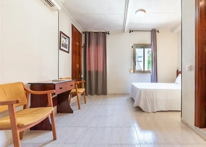 Canada Hotel