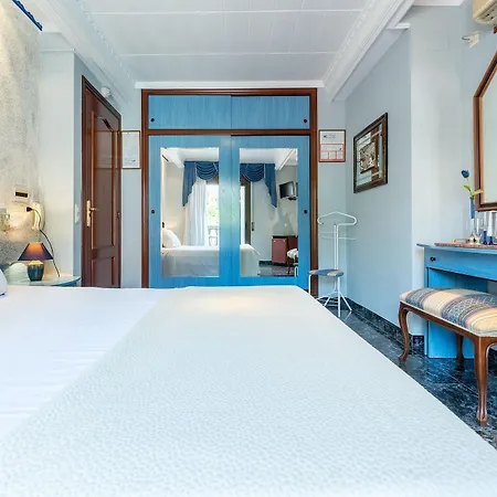 Canada Hotell 3*