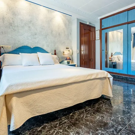 Canada Hotel 3*