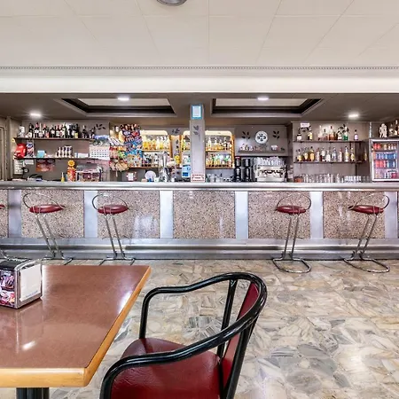 Canada Hotell 3*